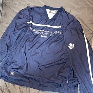CCM Toronto Maple Leaf Pull over wined breaker